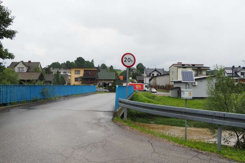 Uwaga Zamkni Cie Dr G I Utrudnienia Z Powodu Podtopie